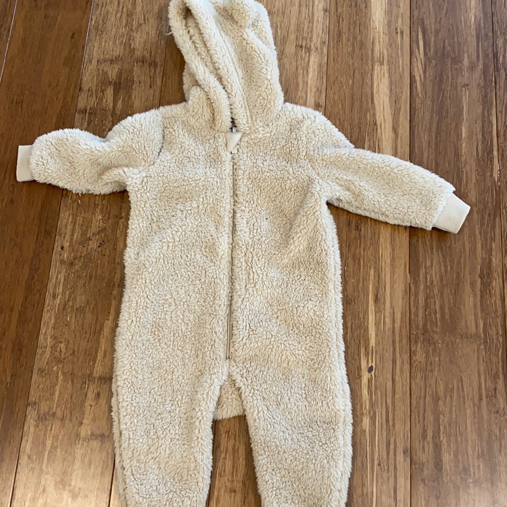 Old navy winter teddy suit